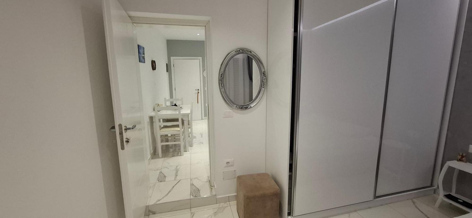 Beni 'S Apartments ساراندا المظهر الخارجي الصورة